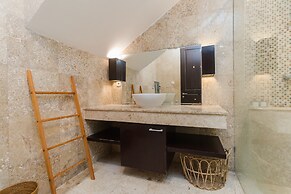 Villa Jade