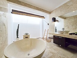 Villa Jade