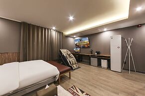Daegu Seongseo Hotel Series 5.0