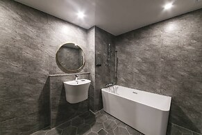 Daegu Seongseo Hotel Series 5.0
