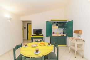 1 Ala Birdi Cottage 150m From The Beach