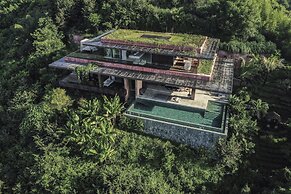 Tampah Hills