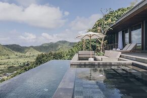 Tampah Hills