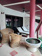 Sai Rougn Apartment
