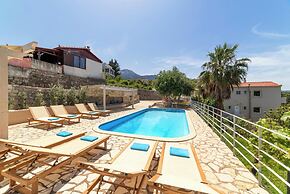 Villa Chrysallis