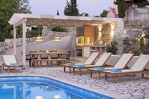 Villa Chrysallis
