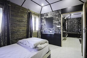 Glamwood Resort