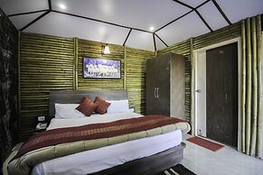 Glamwood Resort