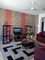Impeccable 3-bed Apartment in Mombasa