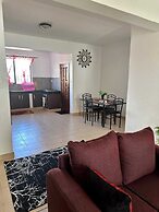 Impeccable 3-bed Apartment in Mombasa