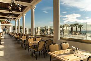 Lucas Didim Resort