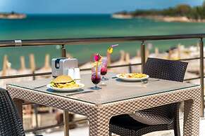 Lucas Didim Resort