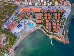 Lucas Didim Resort