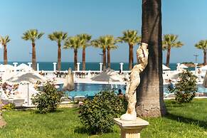 Lucas Didim Resort