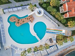 Lucas Didim Resort