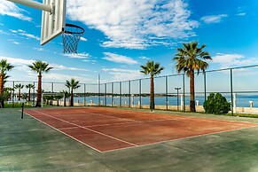 Lucas Didim Resort