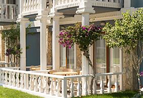 Lucas Didim Resort