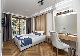 Lucas Didim Resort