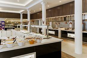 Lucas Didim Resort