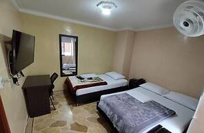 hotel golden suite.