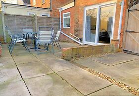 Bedford Road Garden Apartment