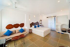 Conch Resort-Luxury Private Pool Suites