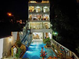 HONDA COLONIAL MAGDALENA RESORT