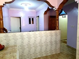 12 Km Surf house