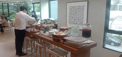 Wellness Stay & Hotel Sukhumvit 107