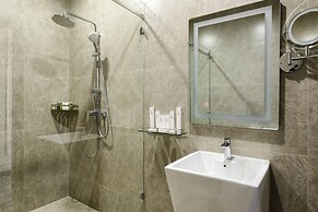 Grand Mildom Hotel