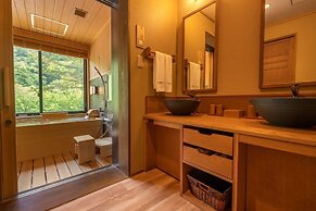 Shionoyu Onsen Rengetsu