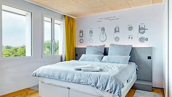 Evi's Home Hotel & Apartments