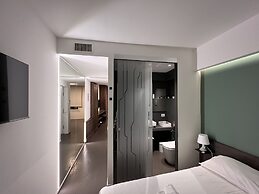 Mutina Suites