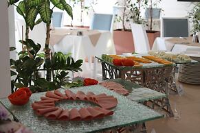 Remaj Hotel