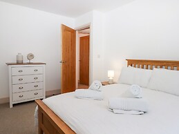 Beach Road House