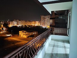 Les Belles Residences E