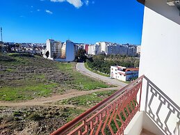 Les Belles Residences E
