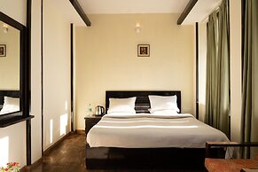 Rhodo Inn