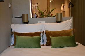 If boutique hotel