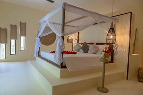 Alma Boutique Hotel