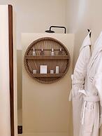 Alma Boutique Hotel