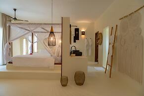 Alma Boutique Hotel