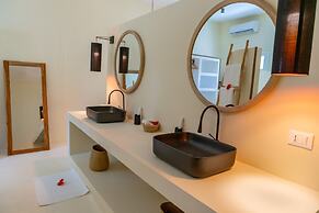 Alma Boutique Hotel