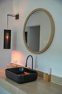Alma Boutique Hotel