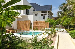 Alma Boutique Hotel