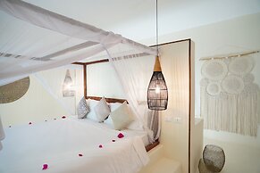 Alma Boutique Hotel
