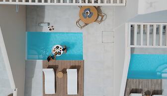 Pnoé Luxury Suites