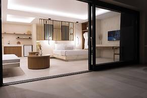 Pnoé Luxury Suites