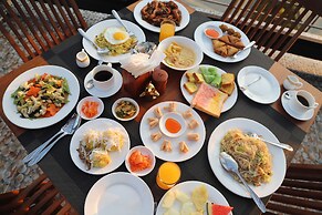 Gawyangyi Hotel & Resort
