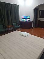 Platinum Hotel